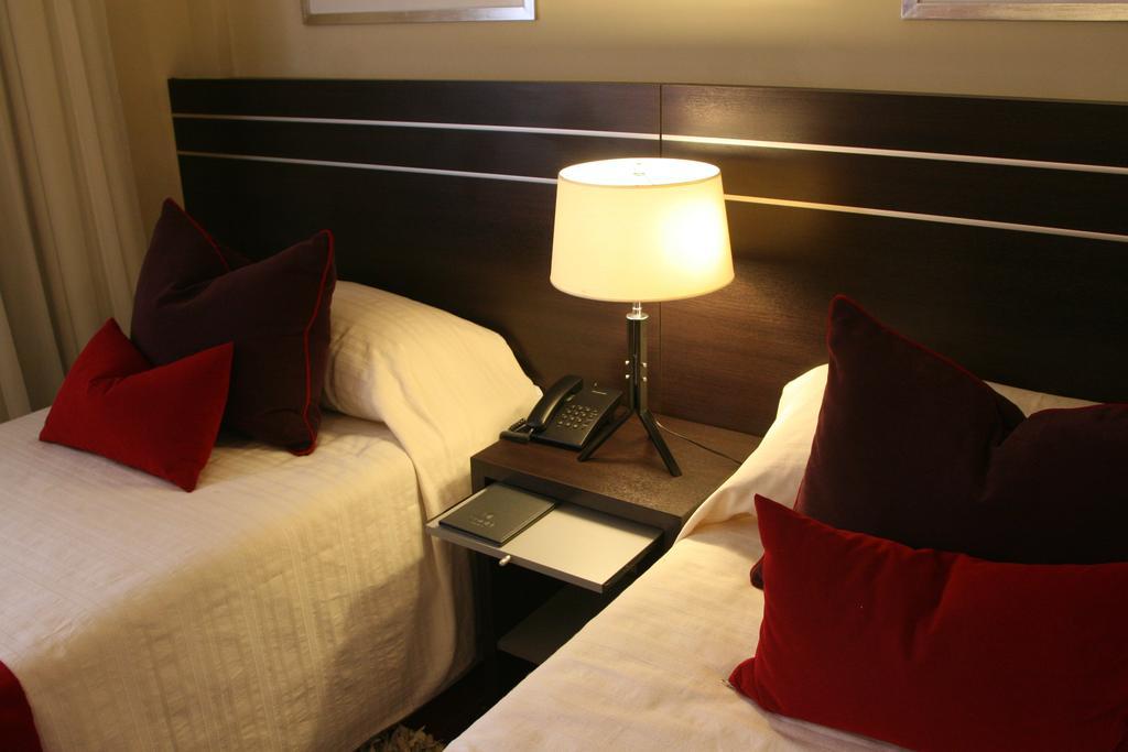 Zoom Apartments Hotel Кордоба Стая снимка